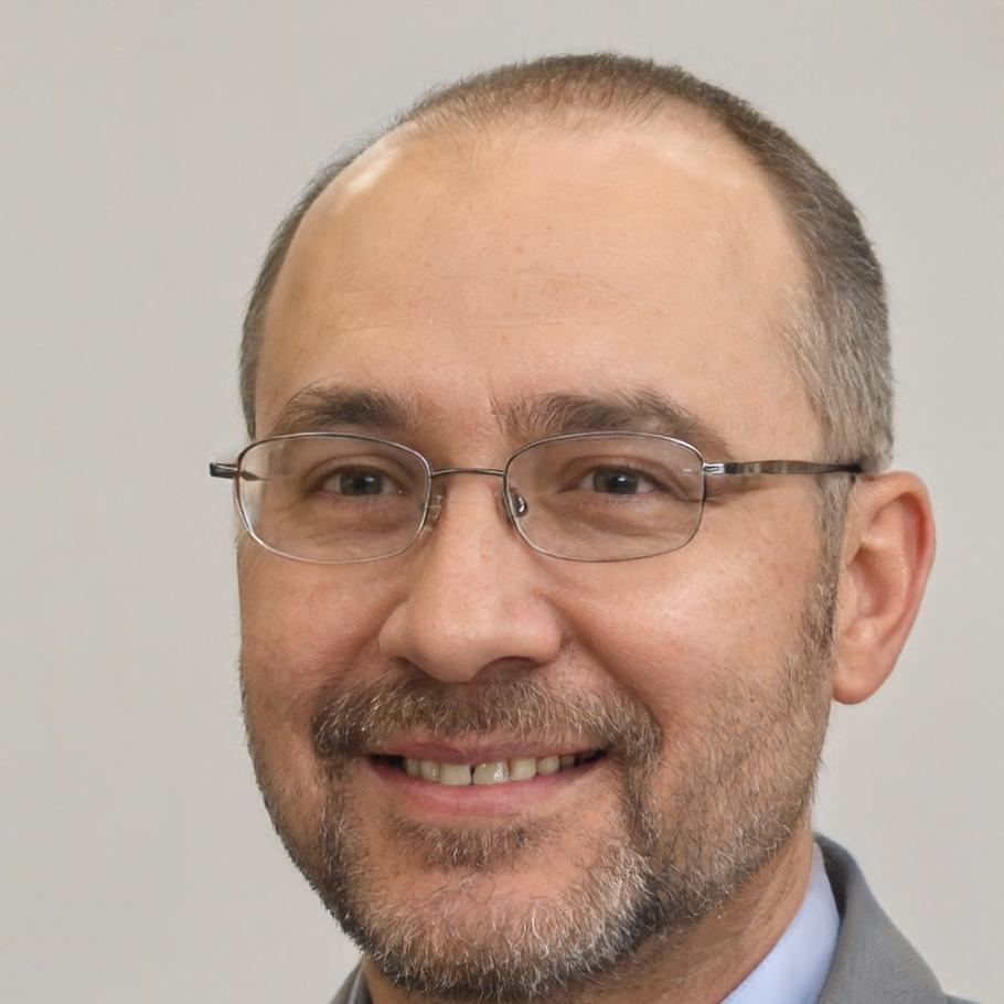 Portrait de Ludovic Ferrand, Directeur Administratif
